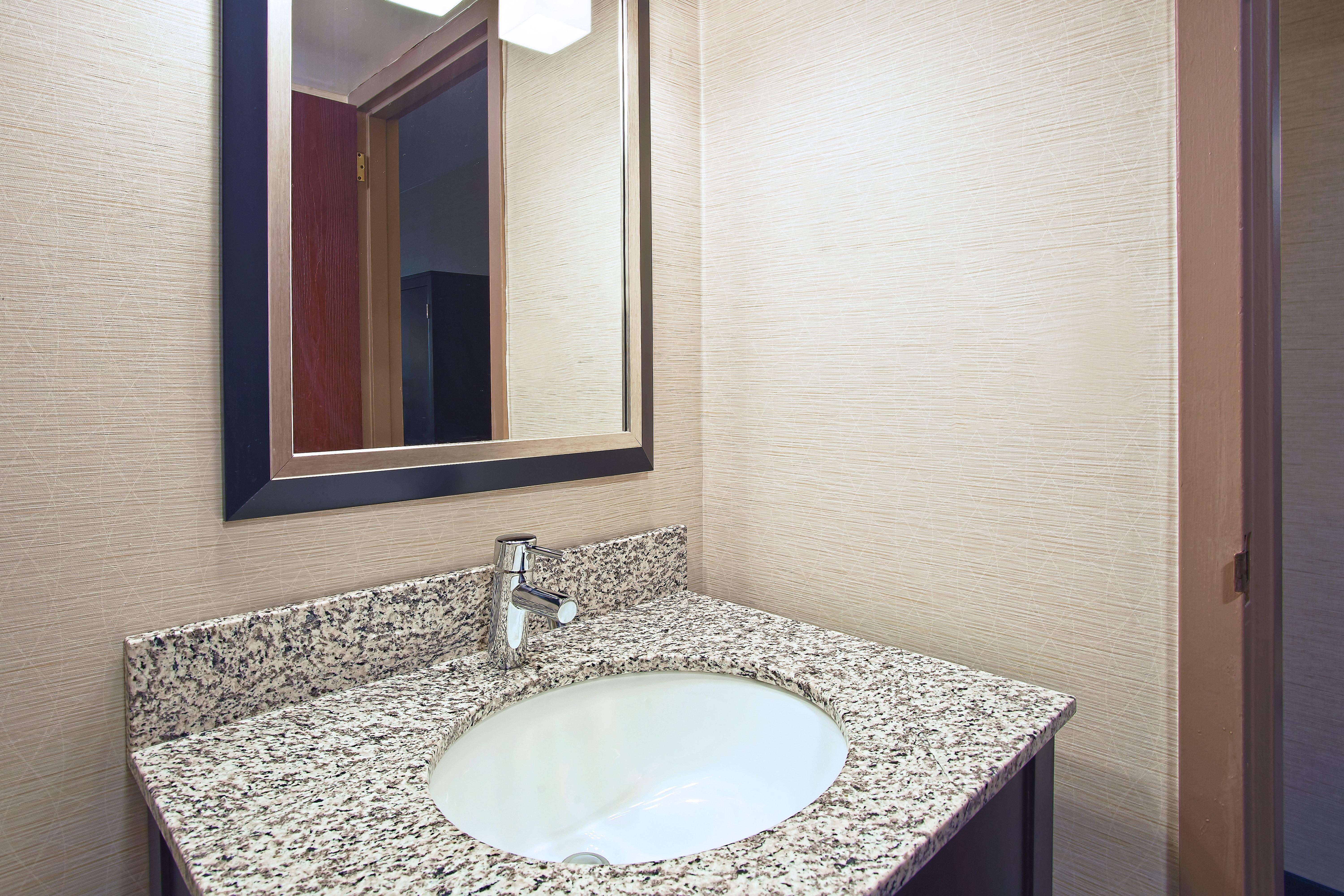 Holiday Inn Express And Suites Pittsburgh West Mifflin, An Ihg Hotel Экстерьер фото