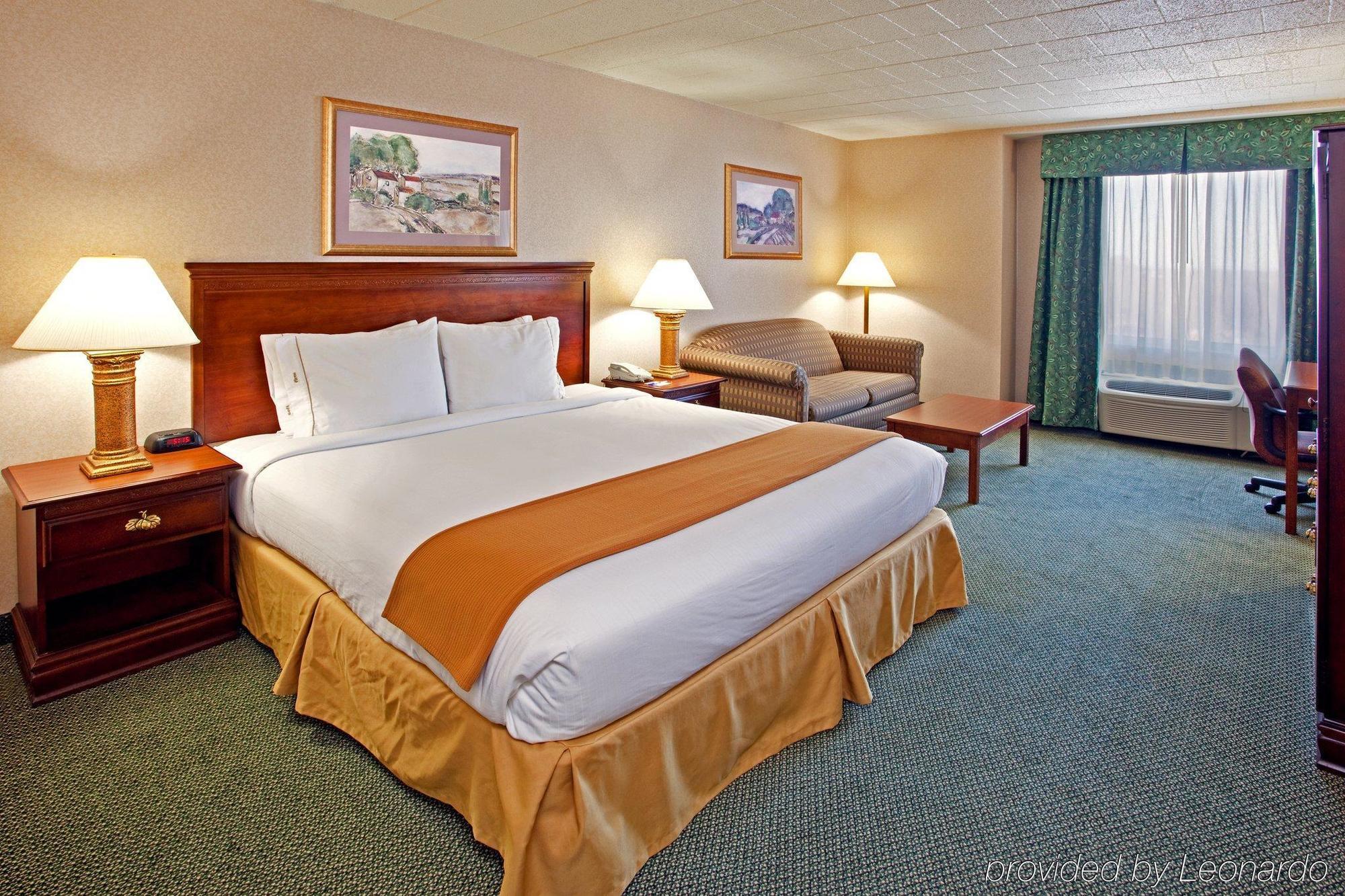 Holiday Inn Express And Suites Pittsburgh West Mifflin, An Ihg Hotel Экстерьер фото