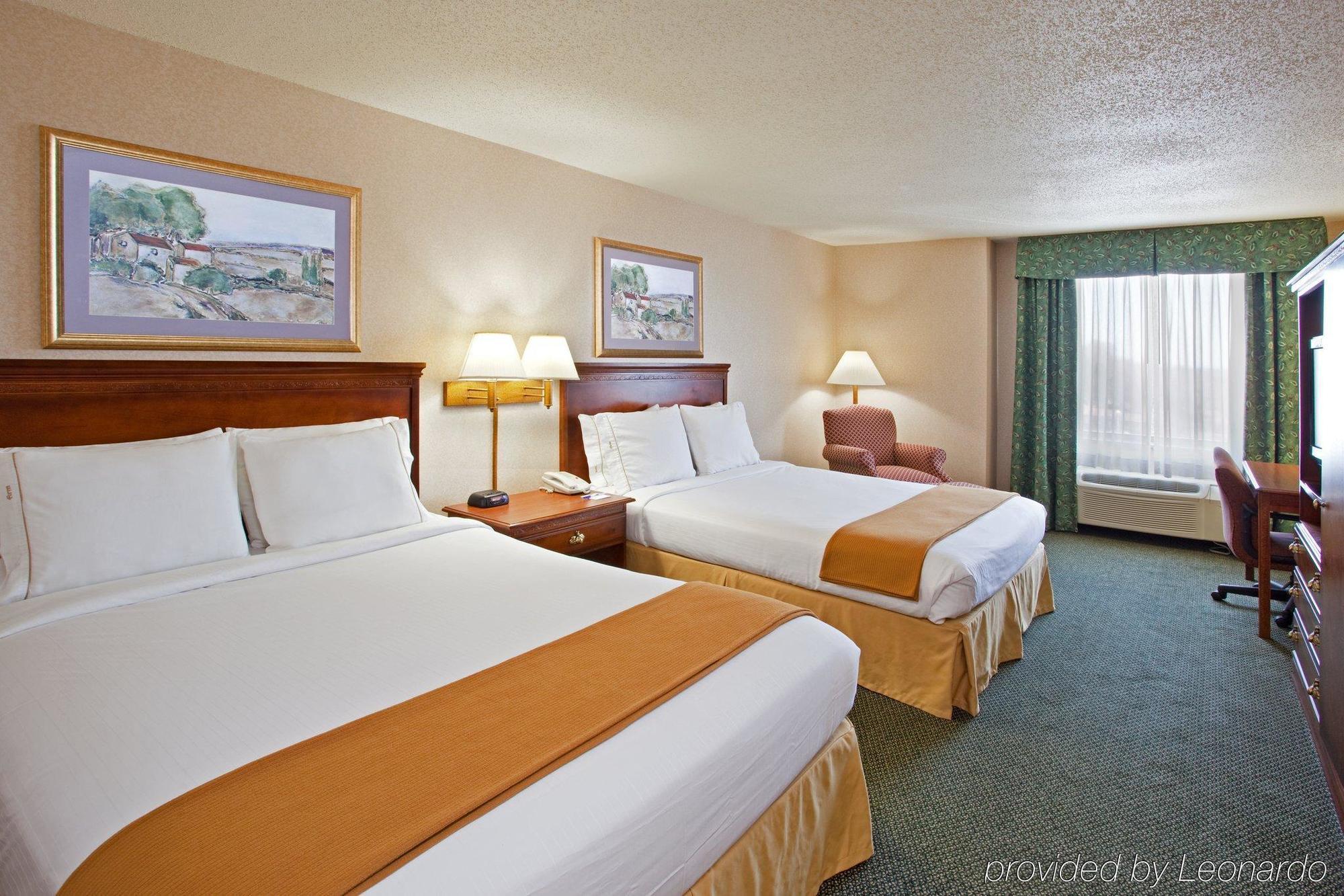 Holiday Inn Express And Suites Pittsburgh West Mifflin By Ihg Экстерьер фото